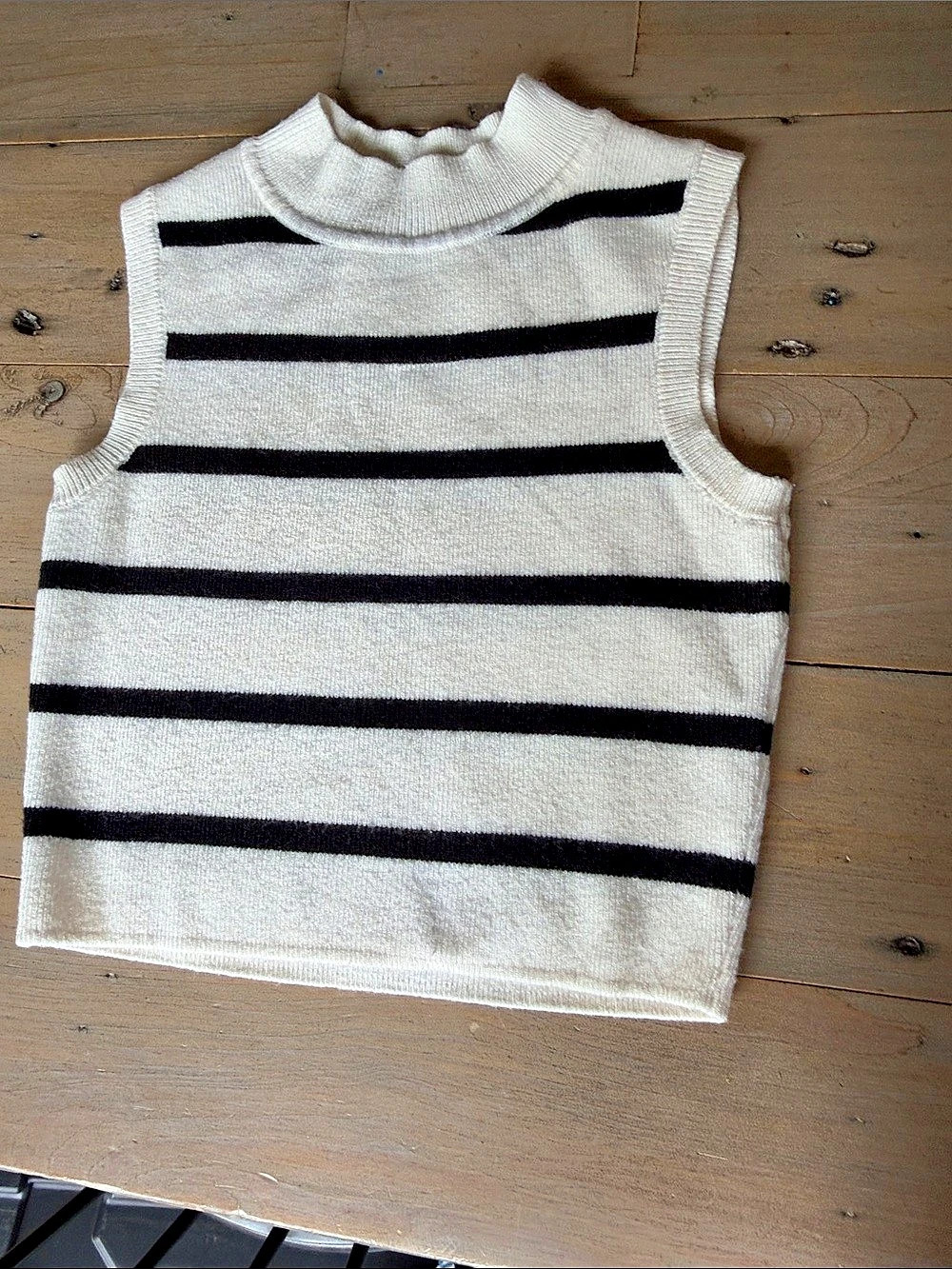 ZARA Girls Striped Sweater Size 6-7